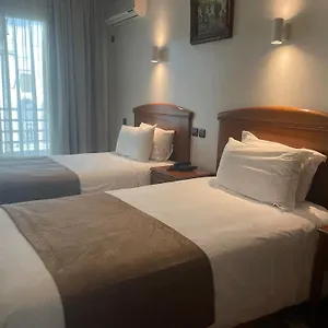 Amouday Hotell
